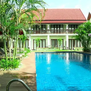 https://sunrise-garden-house.hotelsluangprabang.com
